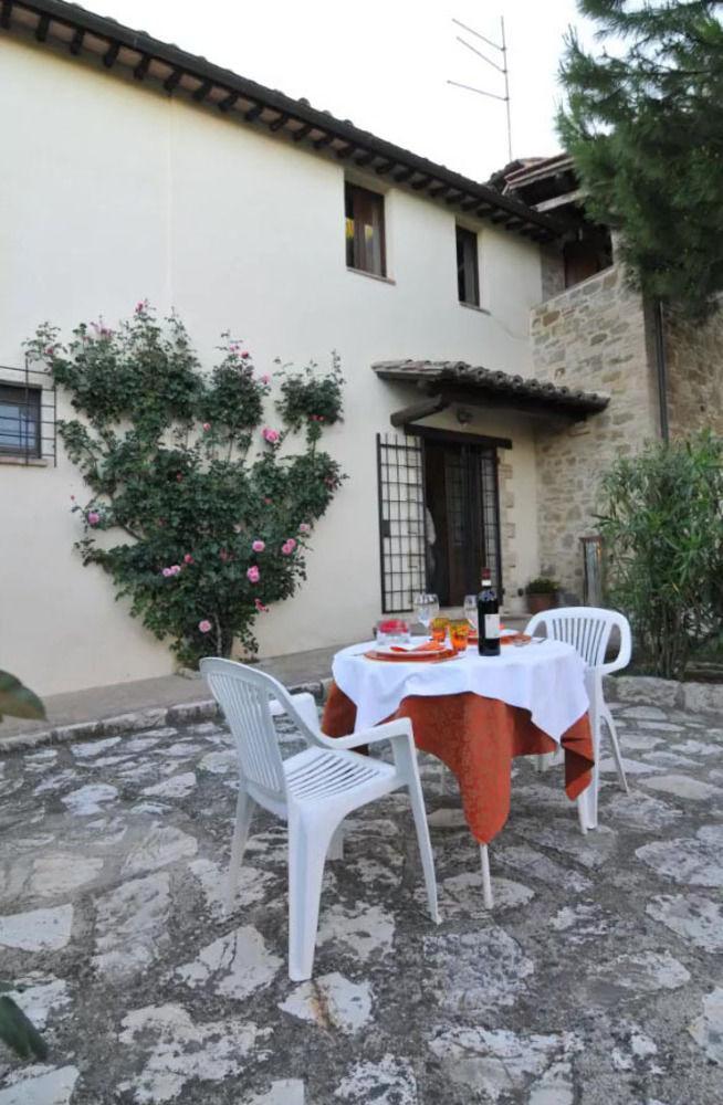 Agriturismo La Ginestrella Civitella D'Arna Extérieur photo