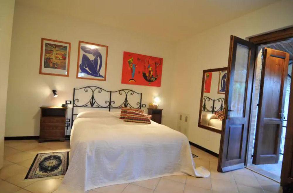 Agriturismo La Ginestrella Civitella D'Arna Extérieur photo