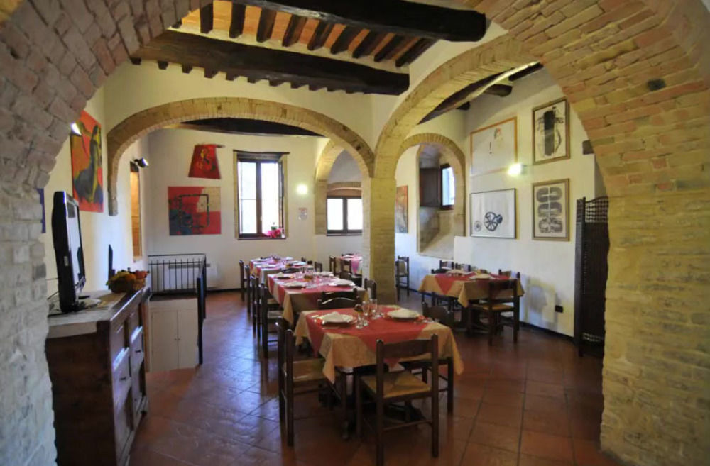 Agriturismo La Ginestrella Civitella D'Arna Extérieur photo